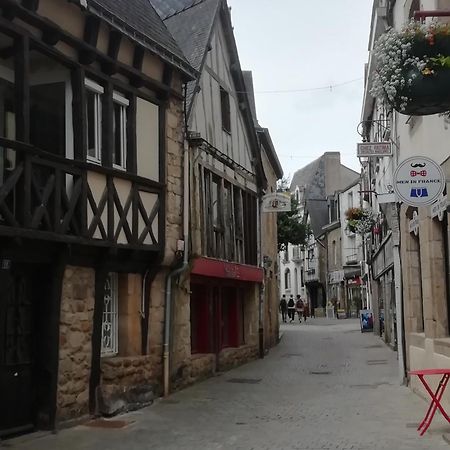 Charmant Appartement Plein Centre Auray Exterior foto